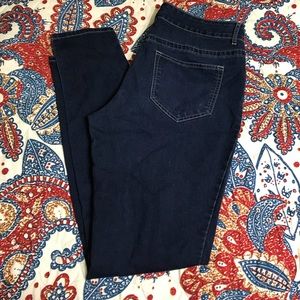 Maurices skinny jeans regular length